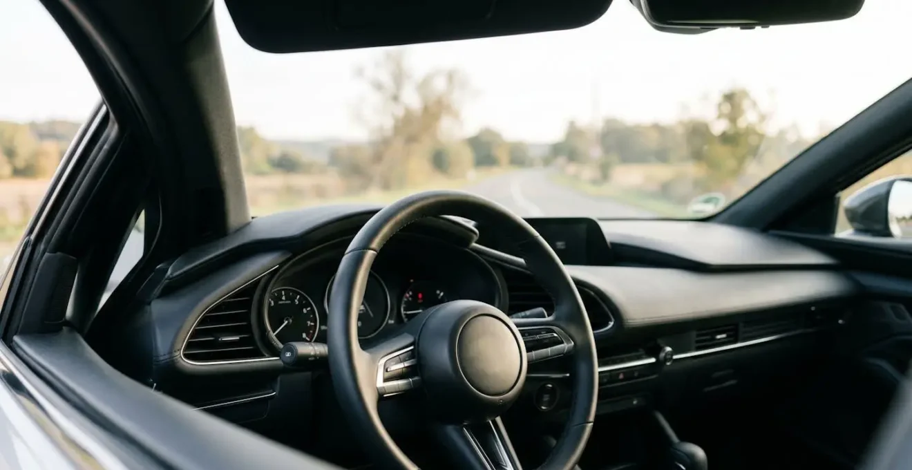 Système de sécurité airbag automobile en contexte réaliste